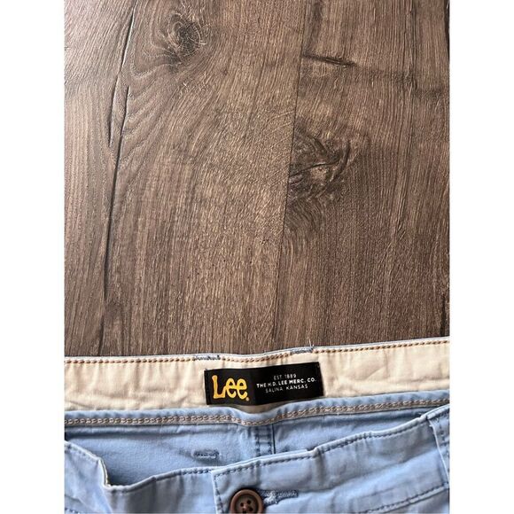 Lee Light Blue Men’s Chino shorts size 38 - Picture 4 of 5